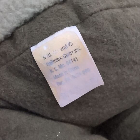 Hallmark Plush "Teddy Mittens" 2002 Winter Christmas Outfit - Picture 7 of 11